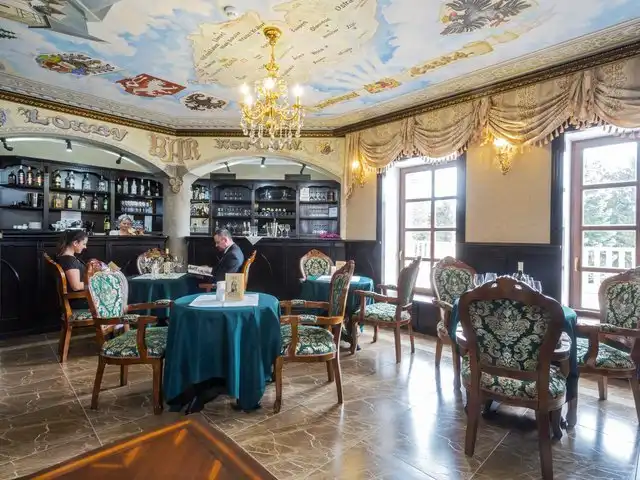 Galerie - Zamek Lužec