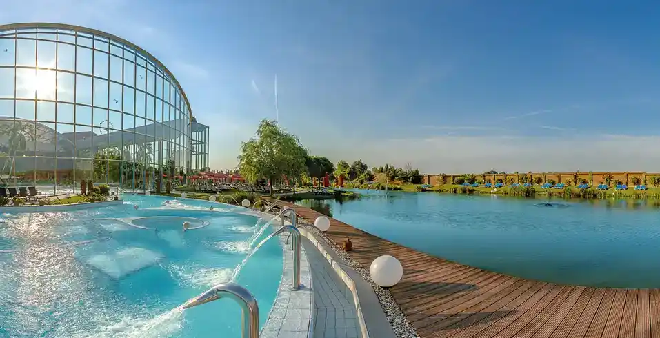 Foto - Wellnessparadies Therme Erding