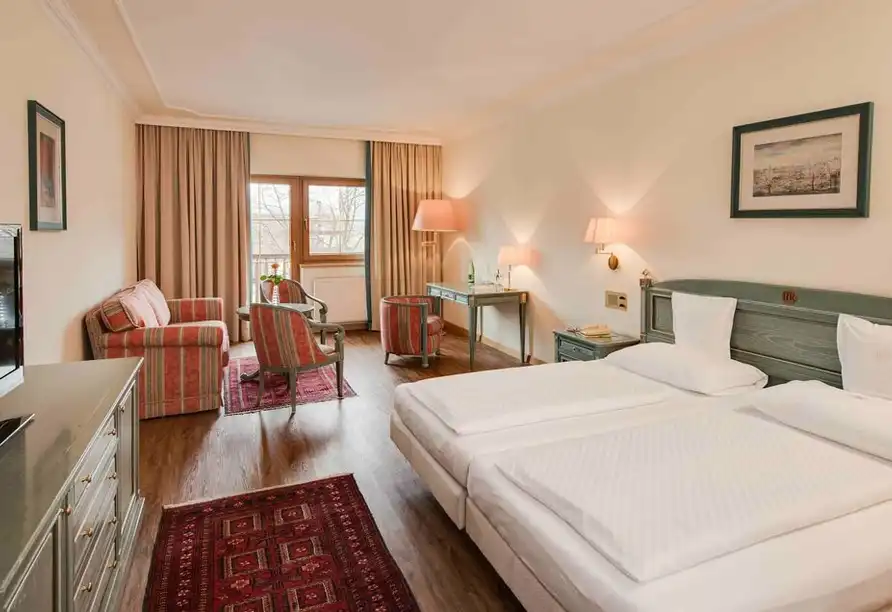 Ansicht - Hotel Reschenhof in Mils Tiro