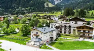 Urlaub an den KRIMMLERFÄLLE
