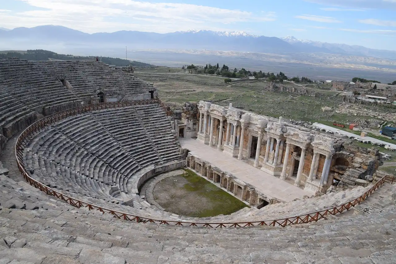 Aufnahme - Von Izmir über Pergamon bis Ephesus Rundreise Türkische Ägäis