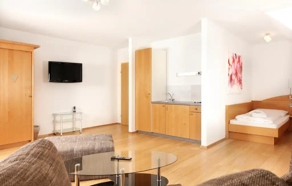 Impression - Wahaha Paradise