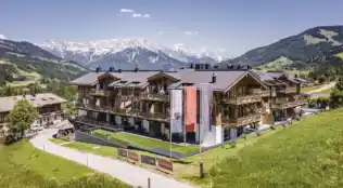 Wandern und Wellness in den Bergen
