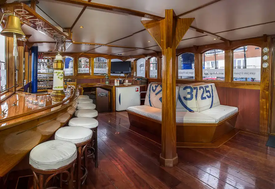 Detail - Segelschiff Wattenmeer